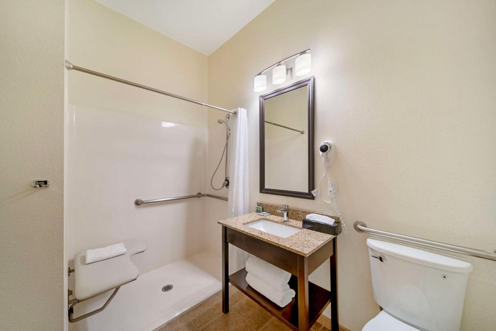 Best Western Crater Lake Highway White City/Medford Exterior photo